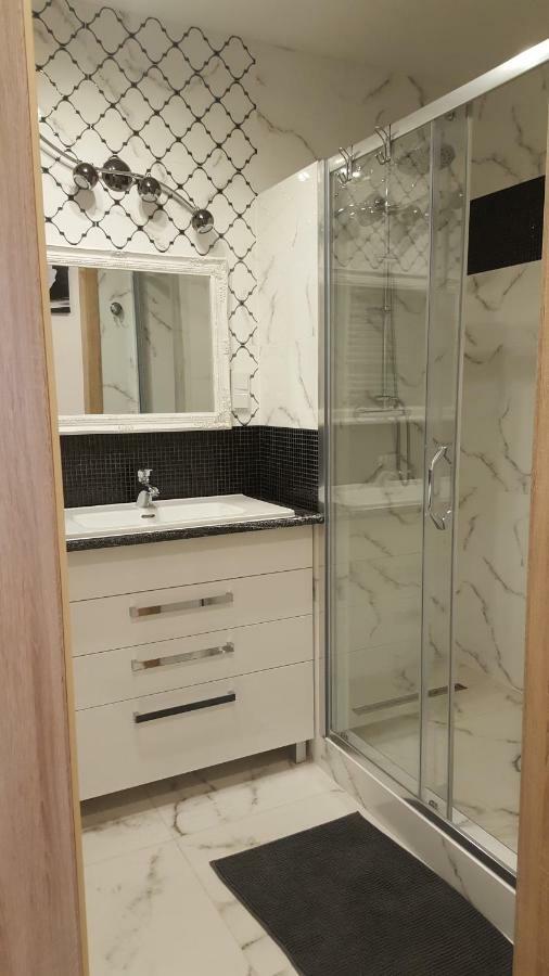 Wroclaw Apartamenty Kepa Mieszczanska Ngoại thất bức ảnh