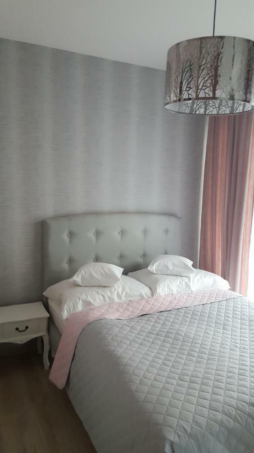 Wroclaw Apartamenty Kepa Mieszczanska Ngoại thất bức ảnh